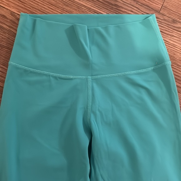 ARITZIA BRAND NEW * BUTTER TNA (M) - Picture 4 of 5